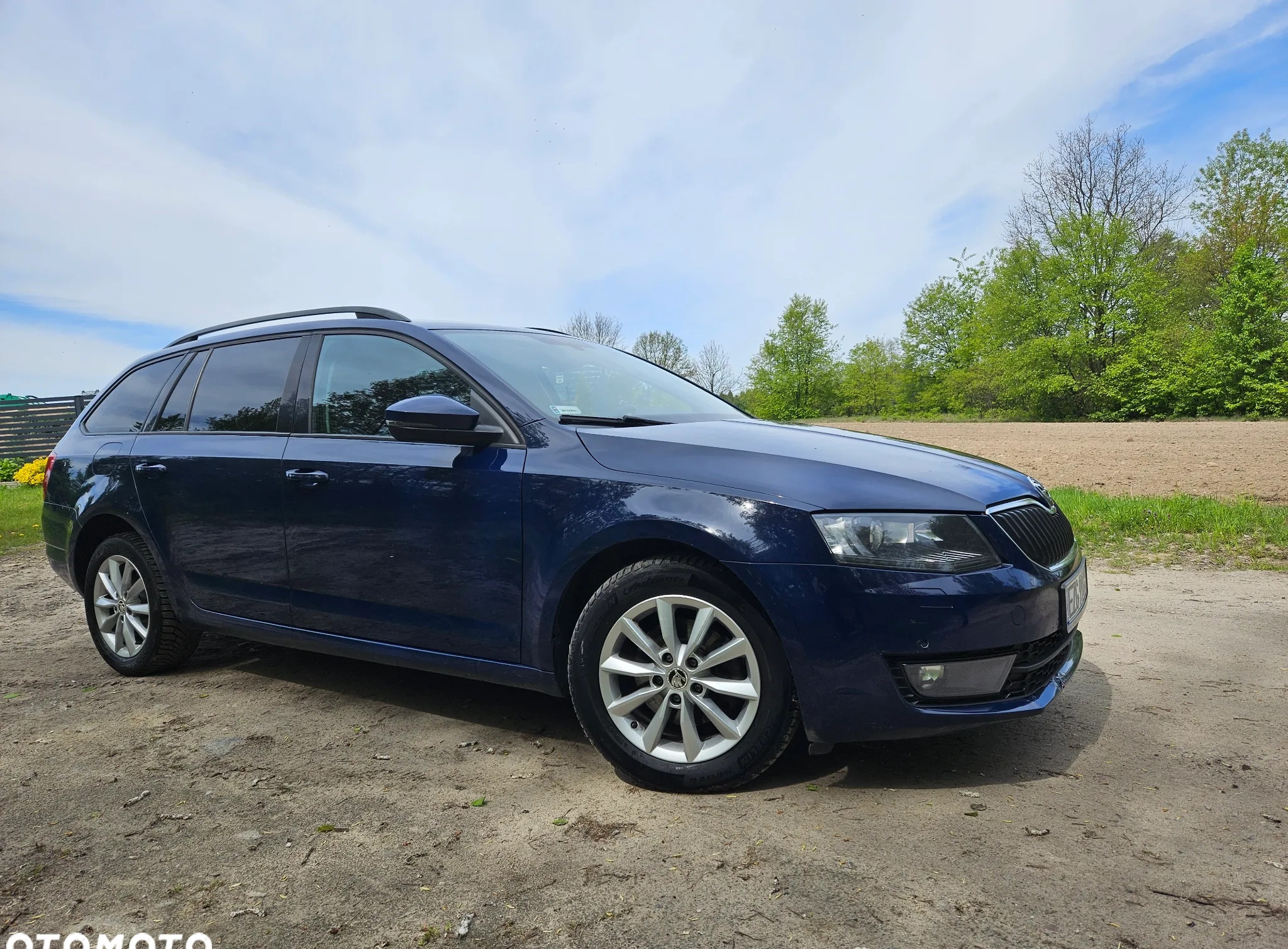 Skoda Octavia cena 41900 przebieg: 280000, rok produkcji 2014 z Zgierz małe 46